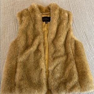 BR Faux Fur Vest in Tan